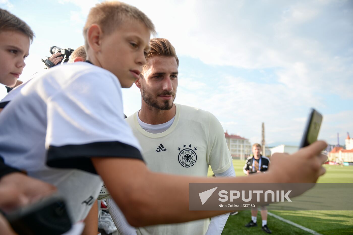 2017 FIFA Confederations Cup. Germany's team holds training session