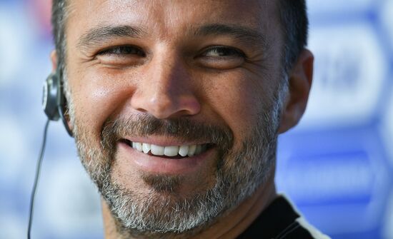 Football. 2017 Confederations Cup. News conference of New Zealand team