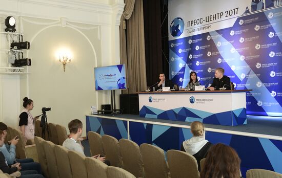 Events at press centers for non-accredited media at Confederations Cup 2017