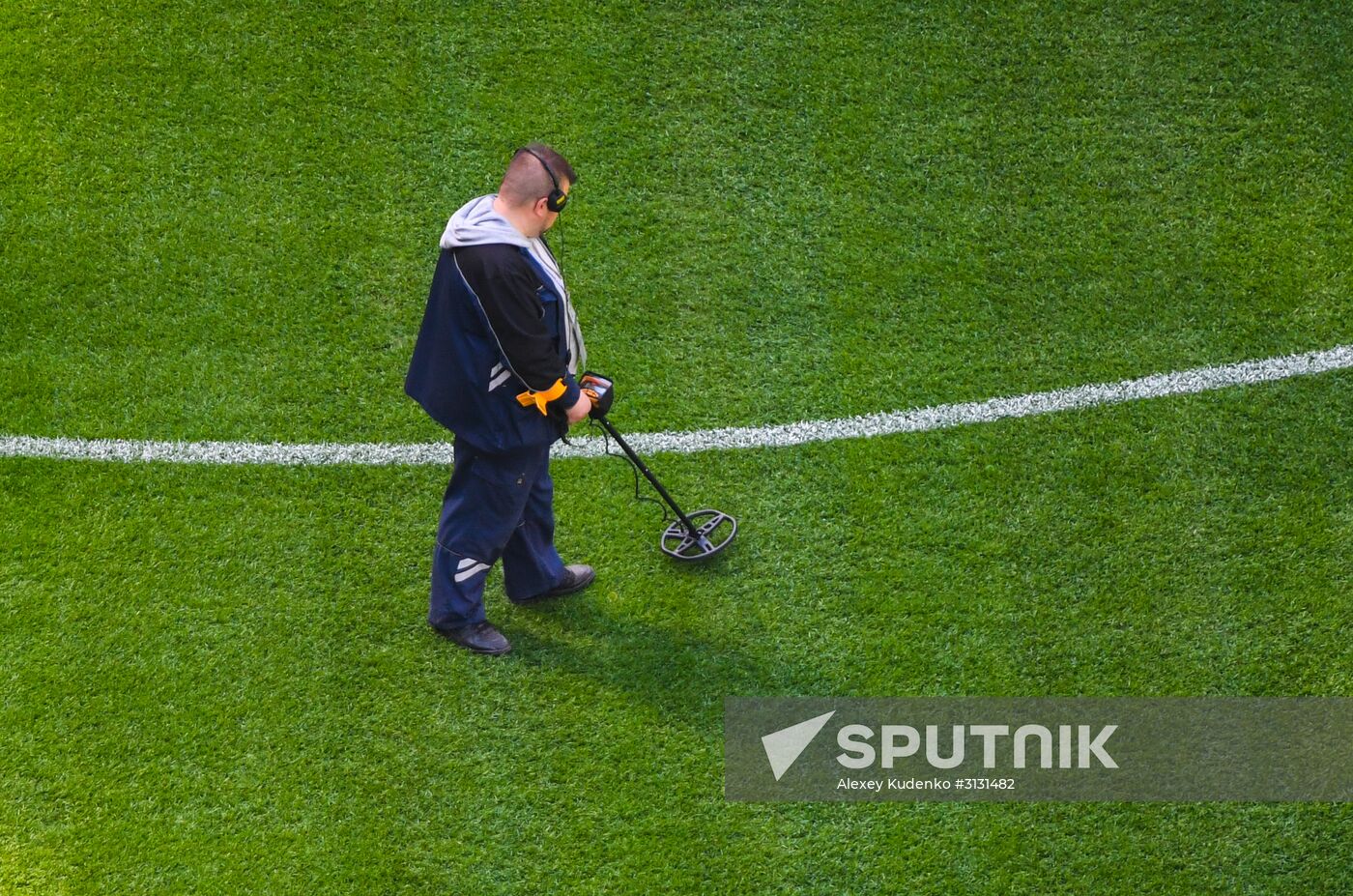 New Zeland team tries St. Petersburg Arena pitch