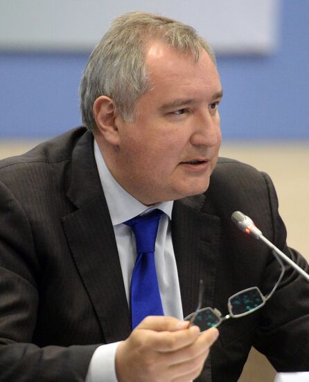 Deputy Prime Minister Rogozin visits St. Petersburg