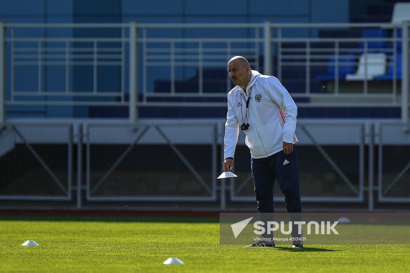 2017 FIFA Confederations Cup. Russia's national team holds training session