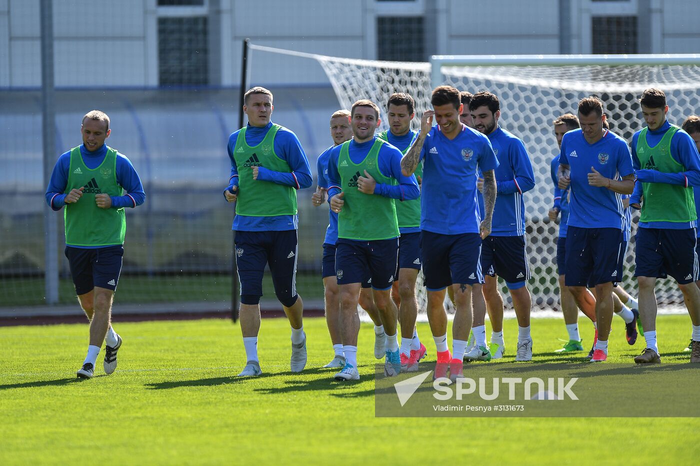 2017 FIFA Confederations Cup. Russia's national team holds training session