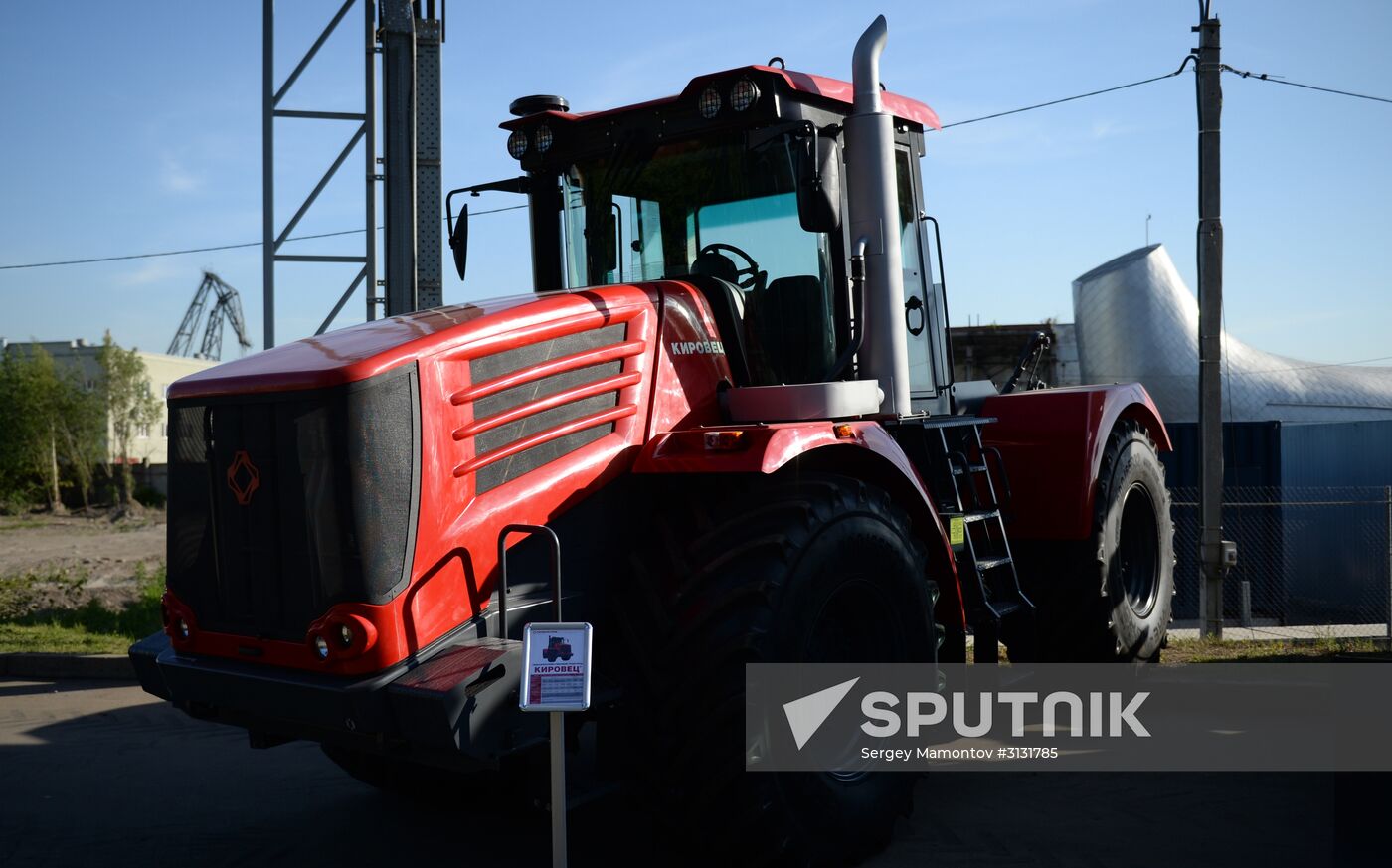 Deputy Prime Minister Rogozin visits St. Petersburg