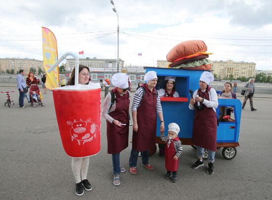 Pram parade in Gorky Park