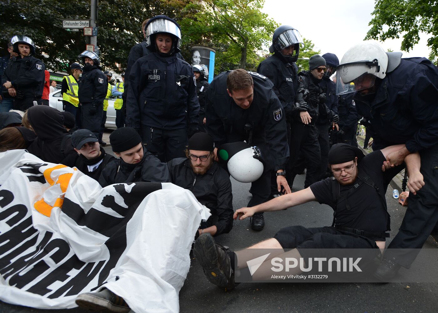 Rally against migrants in Berlin