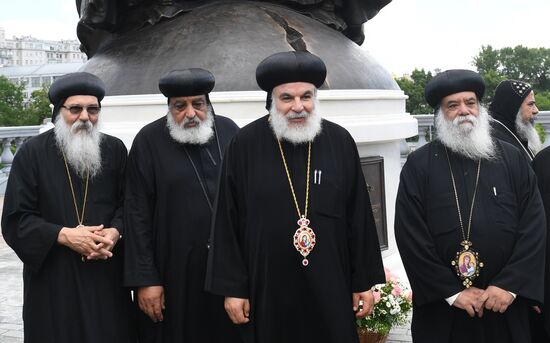 Consecration of Reunification monument near Christ the Savior Cathedral in Moscow