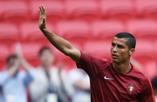 Football. 2017 FIFA Confederations Cup. Portugal vs. Mexico