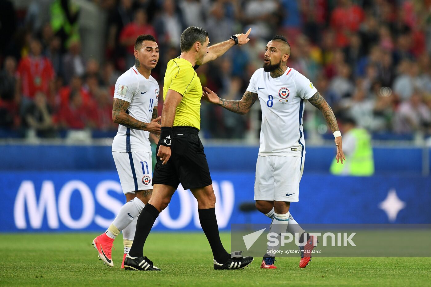 Football. 2017 FIFA Confederations Cup. Cameroon vs. Chile