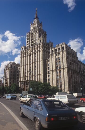 High rise building on Krasnye Vorota Square, Moscow