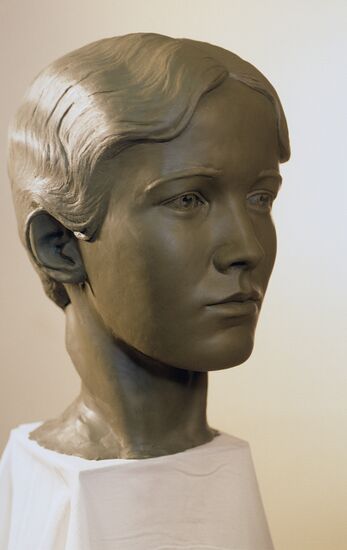 Sculptured portrait of Grand Duchess Olga, daughter of Czar Nicholas II