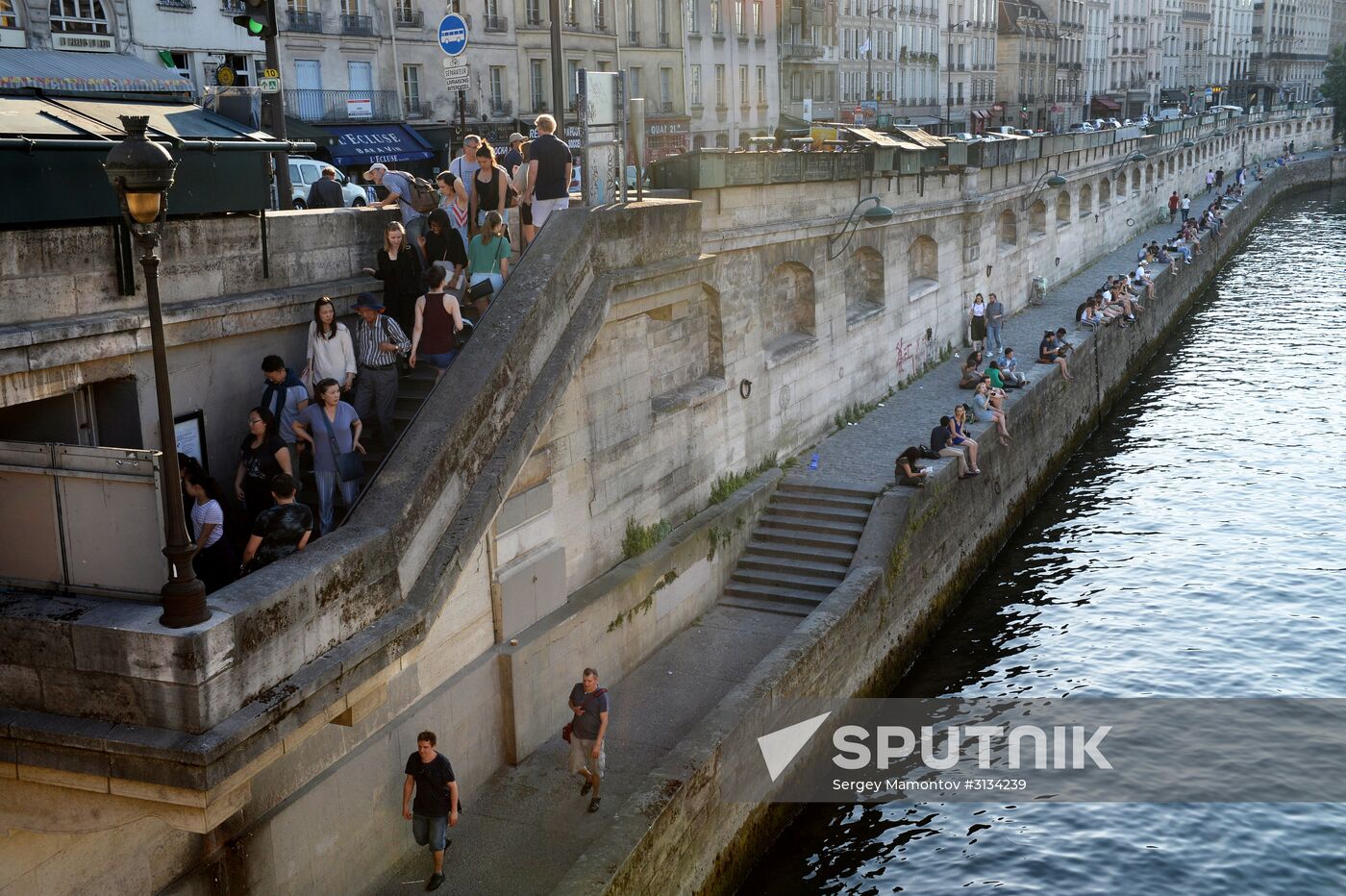 Countries of the world. France.