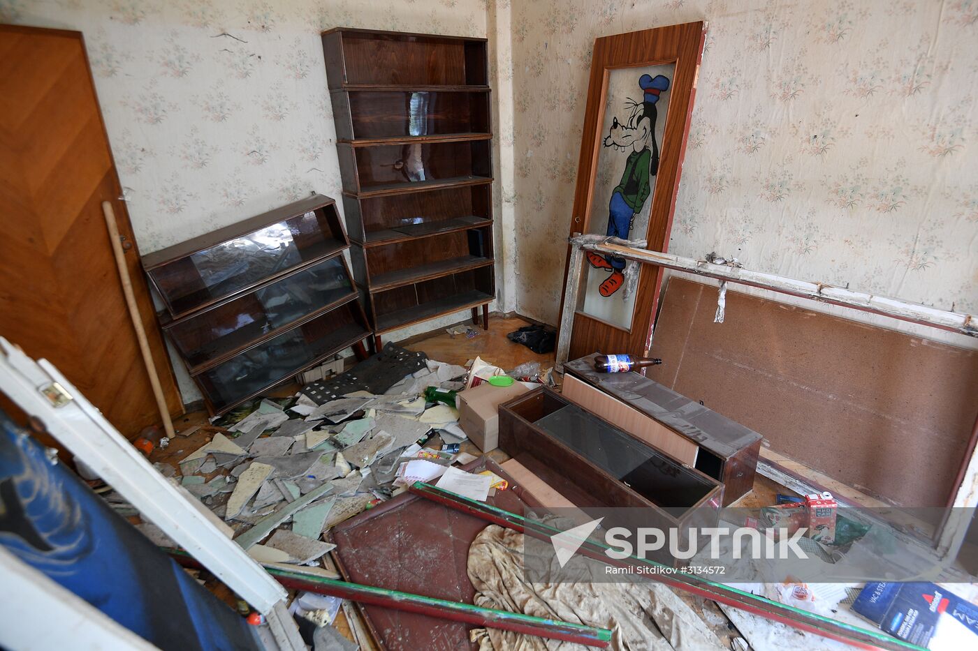 Demolition of Moscow's last K-7 series five-story building