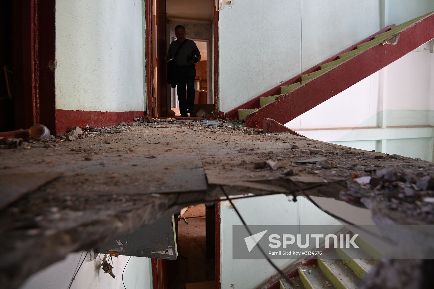 Demolition of Moscow's last K-7 series five-story building