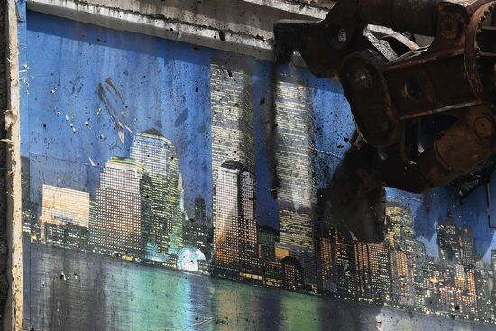 Moscow's last K-7 series five-story building demolished