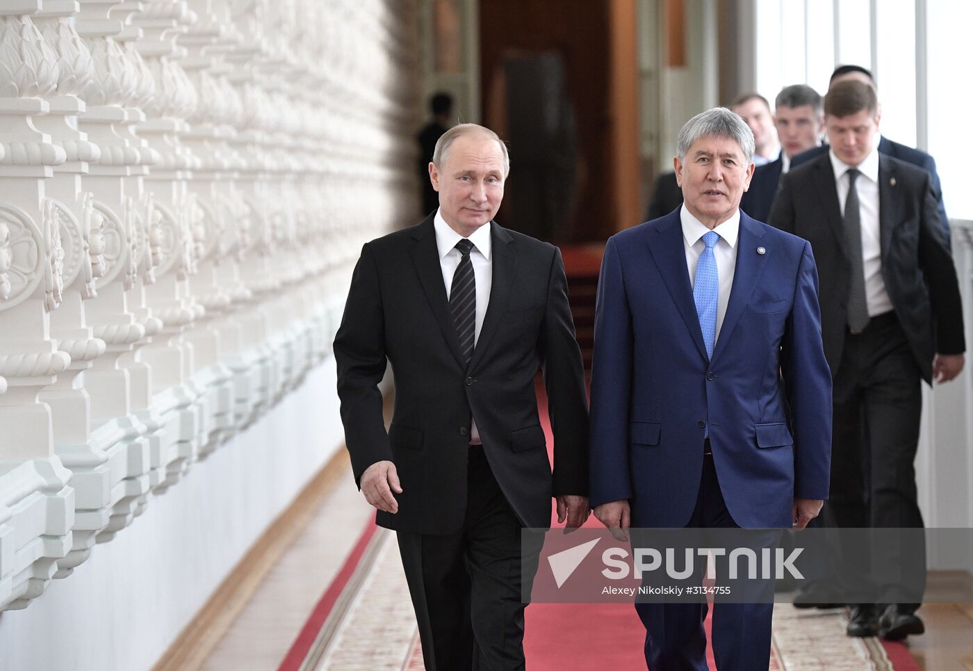 Vladimir Putin holds talks with President of Kyrgyzstan Almazbek Atambayev