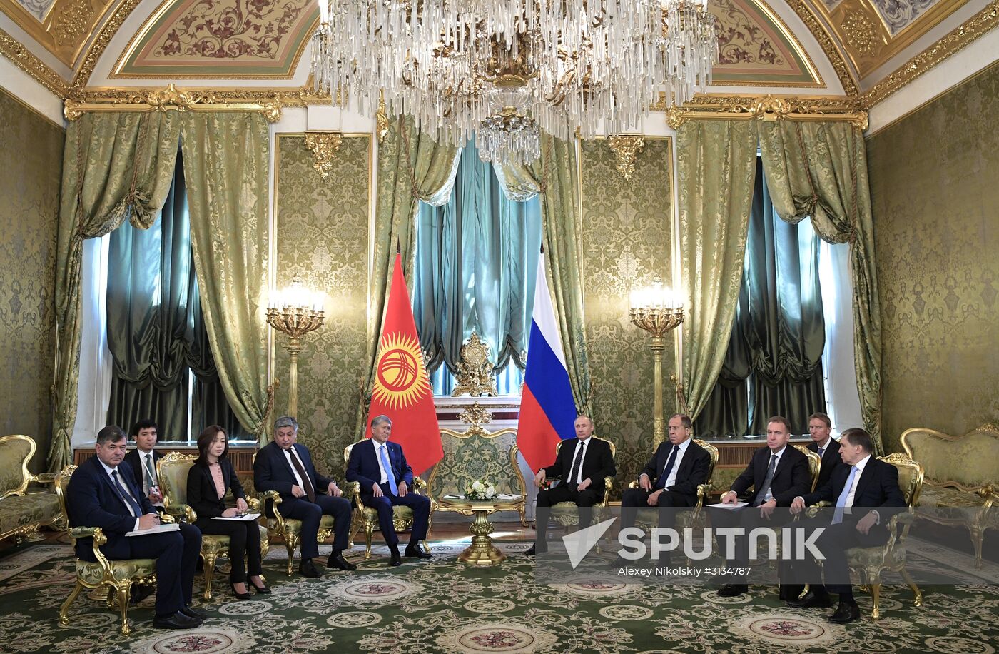 Vladimir Putin holds talks with President of Kyrgyzstan Almazbek Atambayev