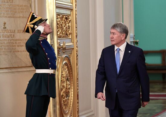 Vladimir Putin holds talks with President of Kyrgyzstan Almazbek Atambayev