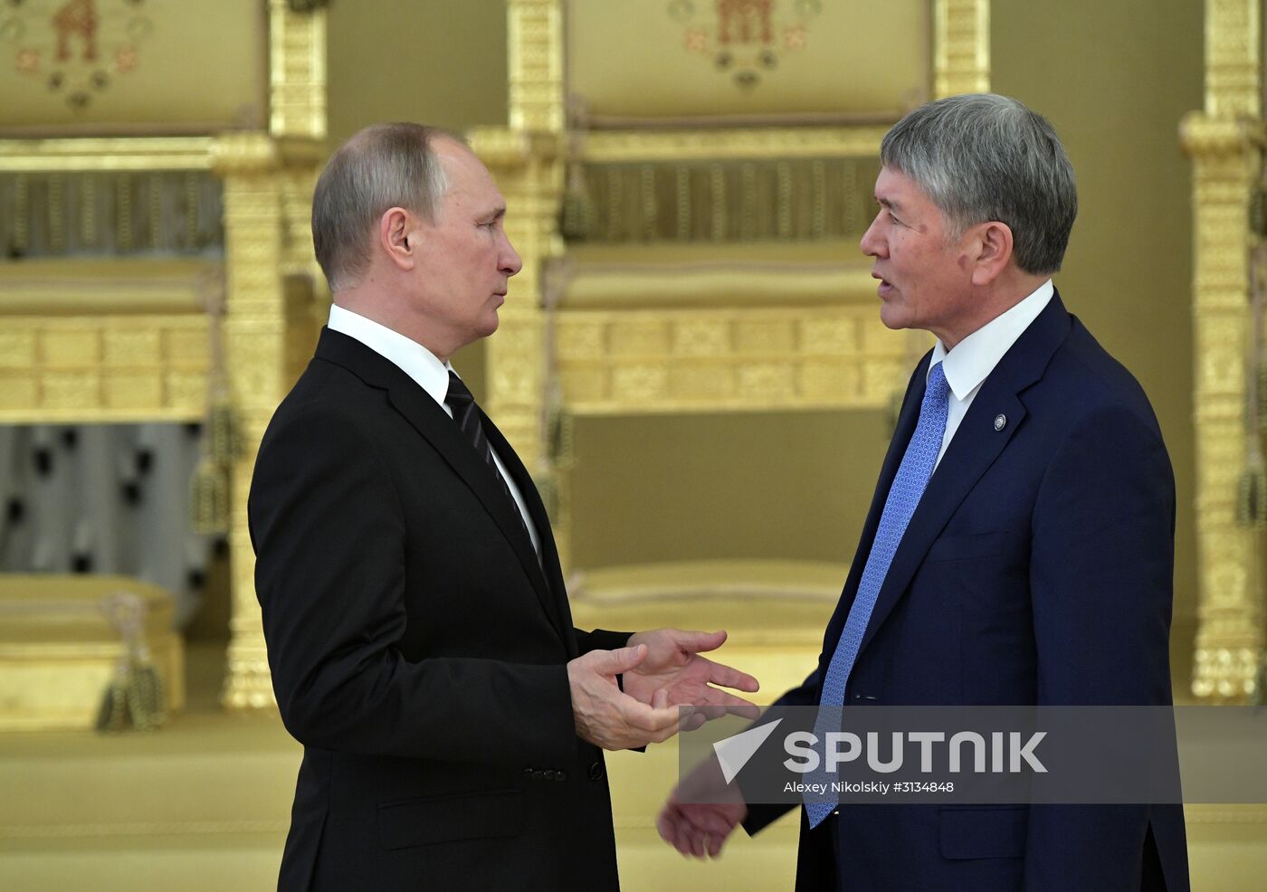 Vladimir Putin holds talks with President of Kyrgyzstan Almazbek Atambayev