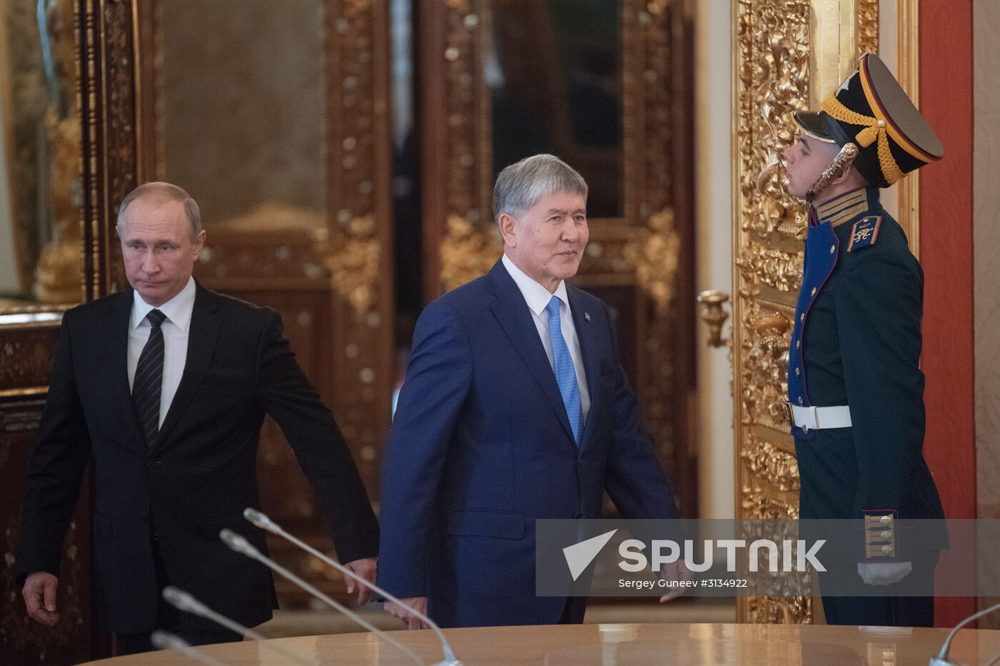 Vladimir Putin holds talks with President of Kyrgyzstan Almazbek Atambayev