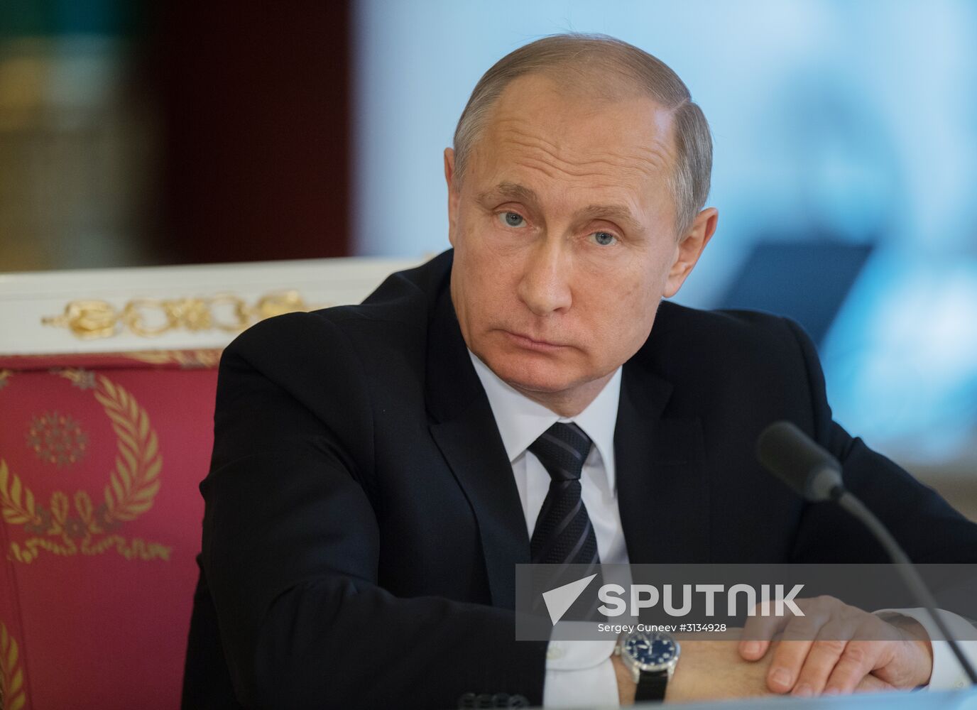 Vladimir Putin holds talks with President of Kyrgyzstan Almazbek Atambayev