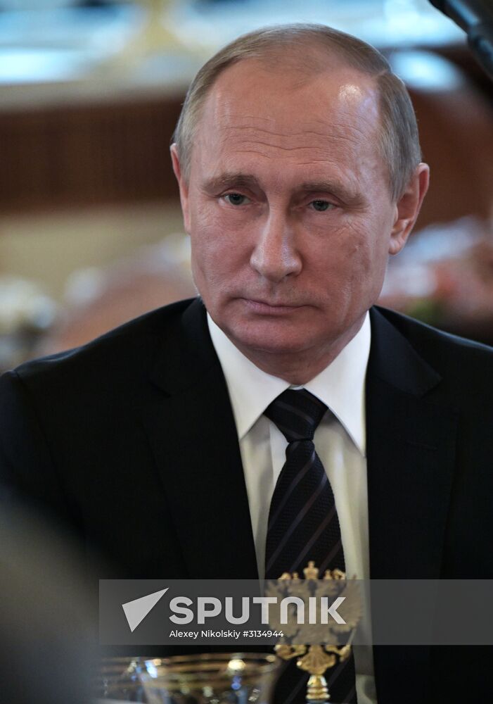 Vladimir Putin holds talks with President of Kyrgyzstan Almazbek Atambayev