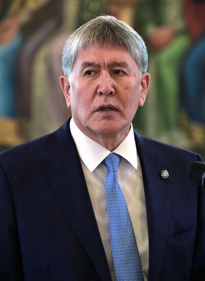 Vladimir Putin holds talks with President of Kyrgyzstan Almazbek Atambayev