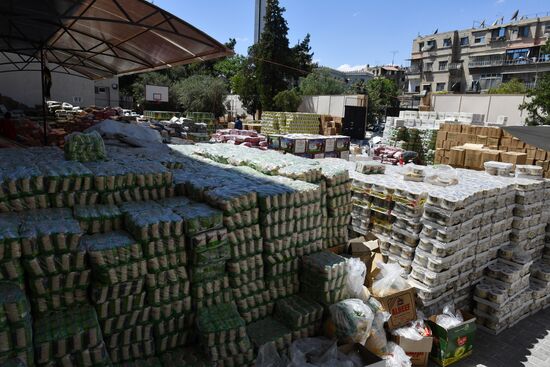 Humanitarian relief from Akhmat Kadyrov's Fund for families of killed Syrian army servicemen arrives in Damascus