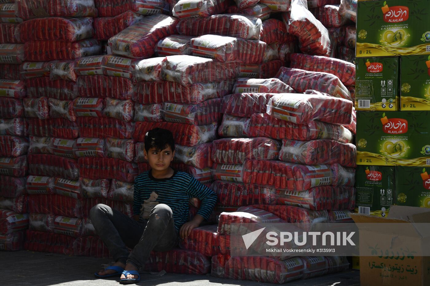 Humanitarian aid from Akhmat Kadyrov Foundation in Damascus