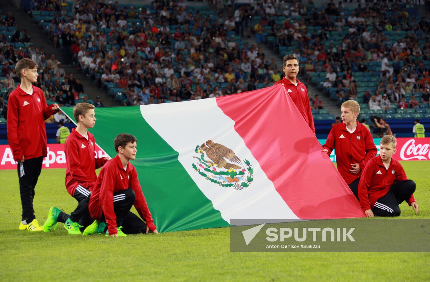 Football. 2017 FIFA Confederations Cup. Mexico vs. New Zealand