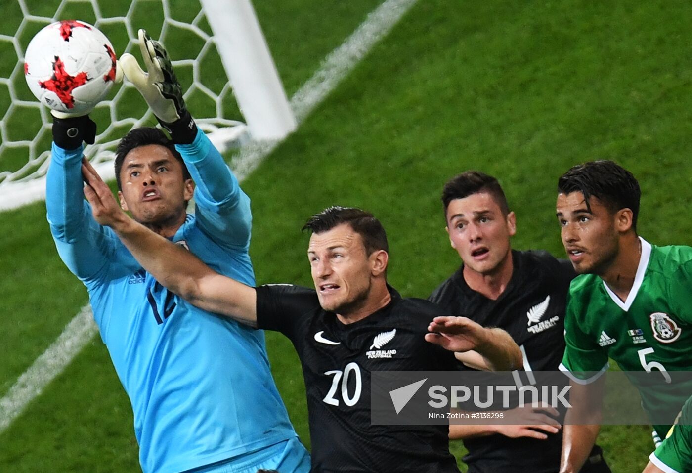 Football. 2017 FIFA Confederations Cup. Mexico vs. New Zealand