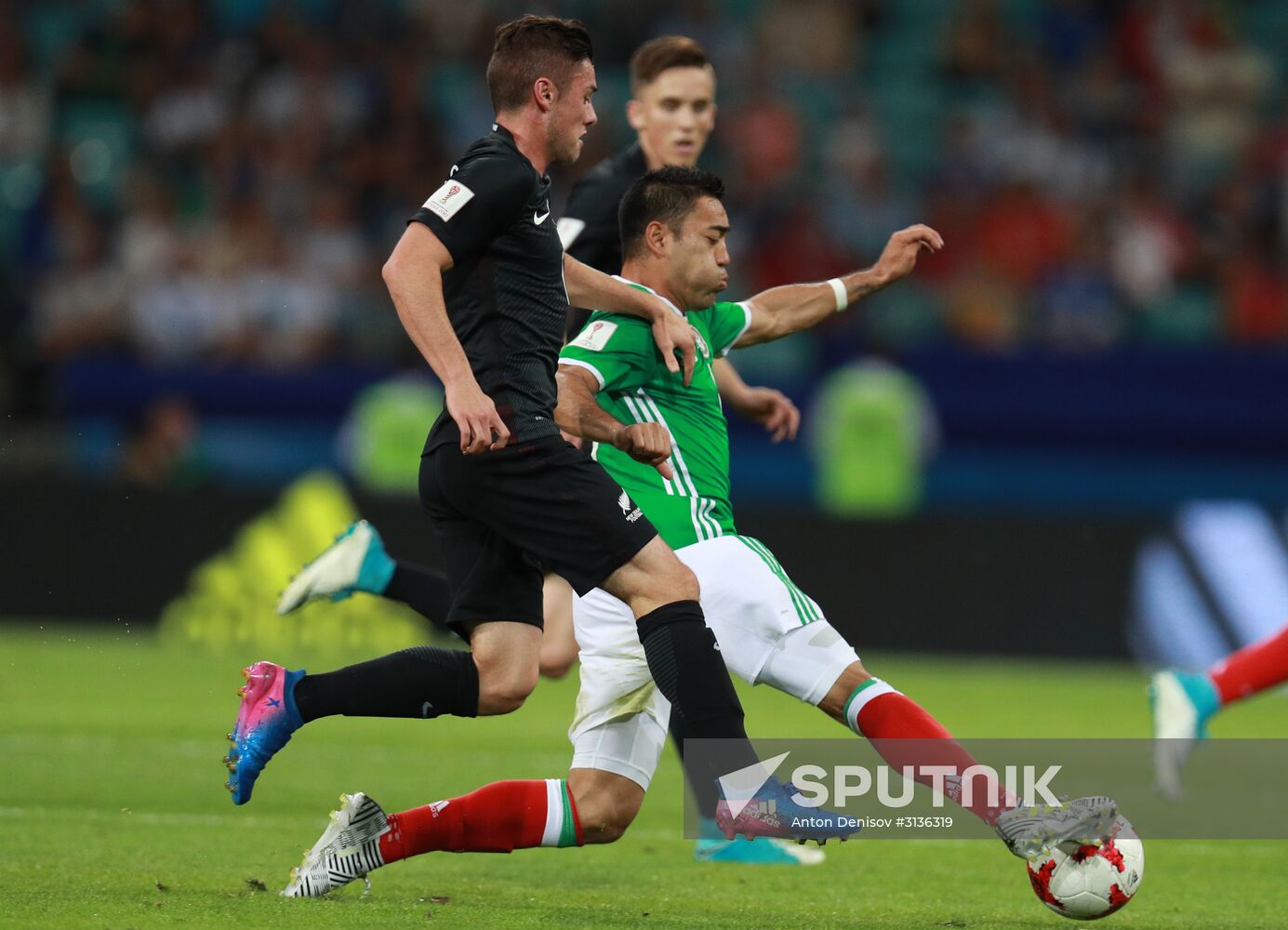 Football. 2017 FIFA Confederations Cup. Mexico vs. New Zealand