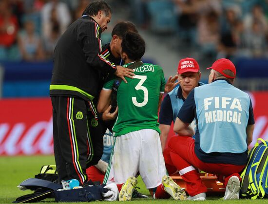 Football. 2017 FIFA Confederations Cup. Mexico vs. New Zealand