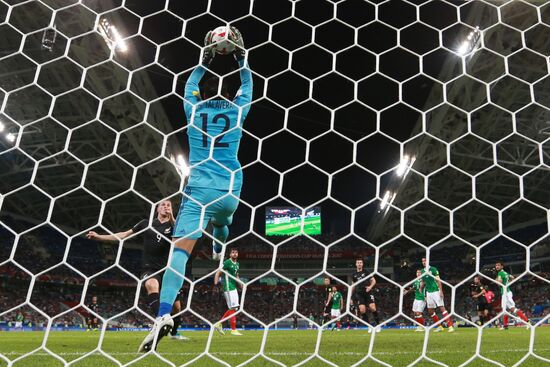 Football. 2017 FIFA Confederations Cup. Mexico vs. New Zealand