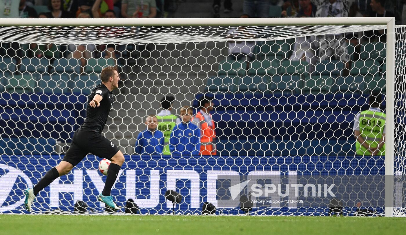 Football. 2017 FIFA Confederations Cup. Mexico vs. New Zealand