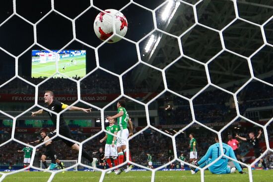 Football. 2017 FIFA Confederations Cup. Mexico vs. New Zealand