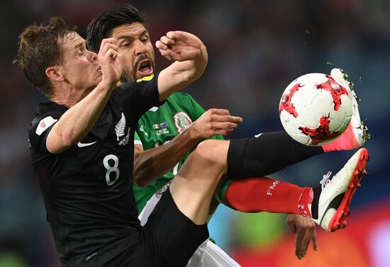 Football. 2017 FIFA Confederations Cup. Mexico vs. New Zealand