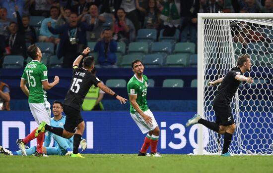 Football. 2017 FIFA Confederations Cup. Mexico vs. New Zealand