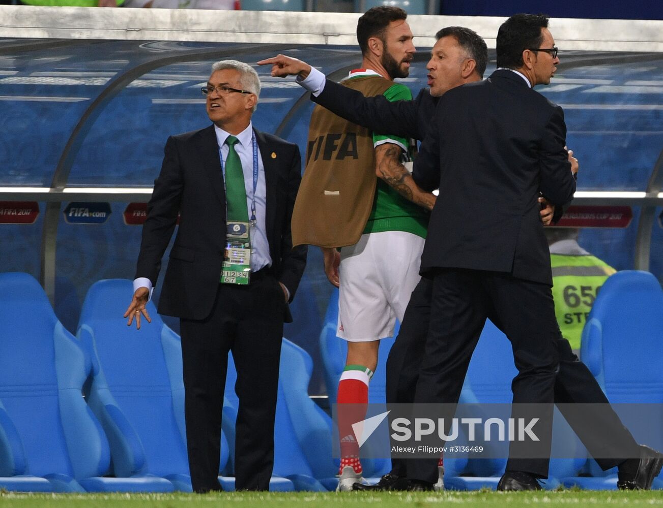 Football. 2017 FIFA Confederations Cup. Mexico vs. New Zealand