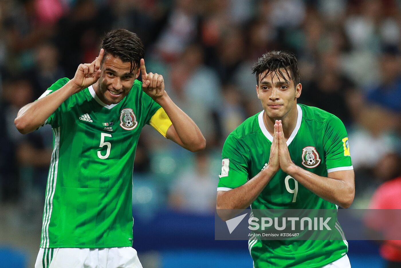 Football. 2017 FIFA Confederations Cup. Mexico vs. New Zealand