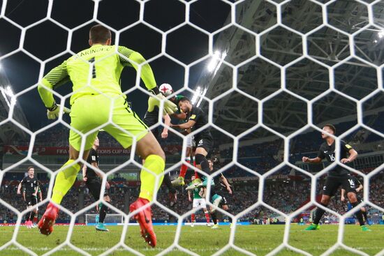 Football. 2017 FIFA Confederations Cup. Mexico vs. New Zealand
