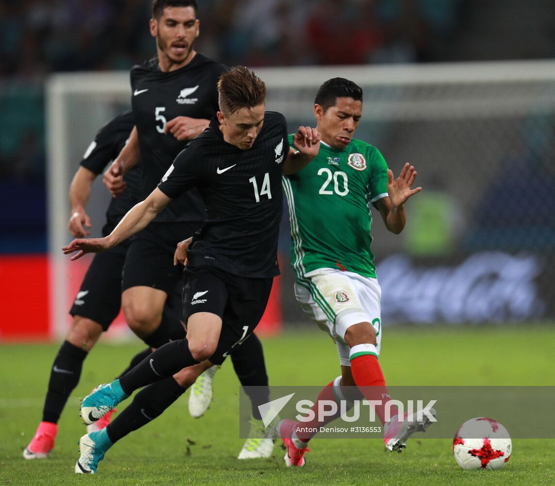Football. 2017 FIFA Confederations Cup. Mexico vs. New Zealand