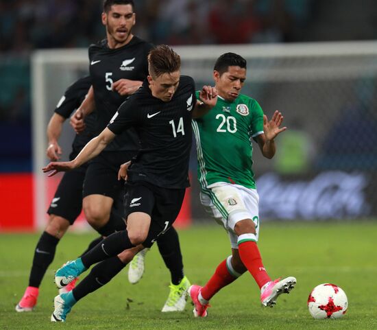 Football. 2017 FIFA Confederations Cup. Mexico vs. New Zealand