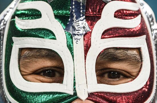 Football. 2017 FIFA Confederations Cup. Mexico vs. New Zealand