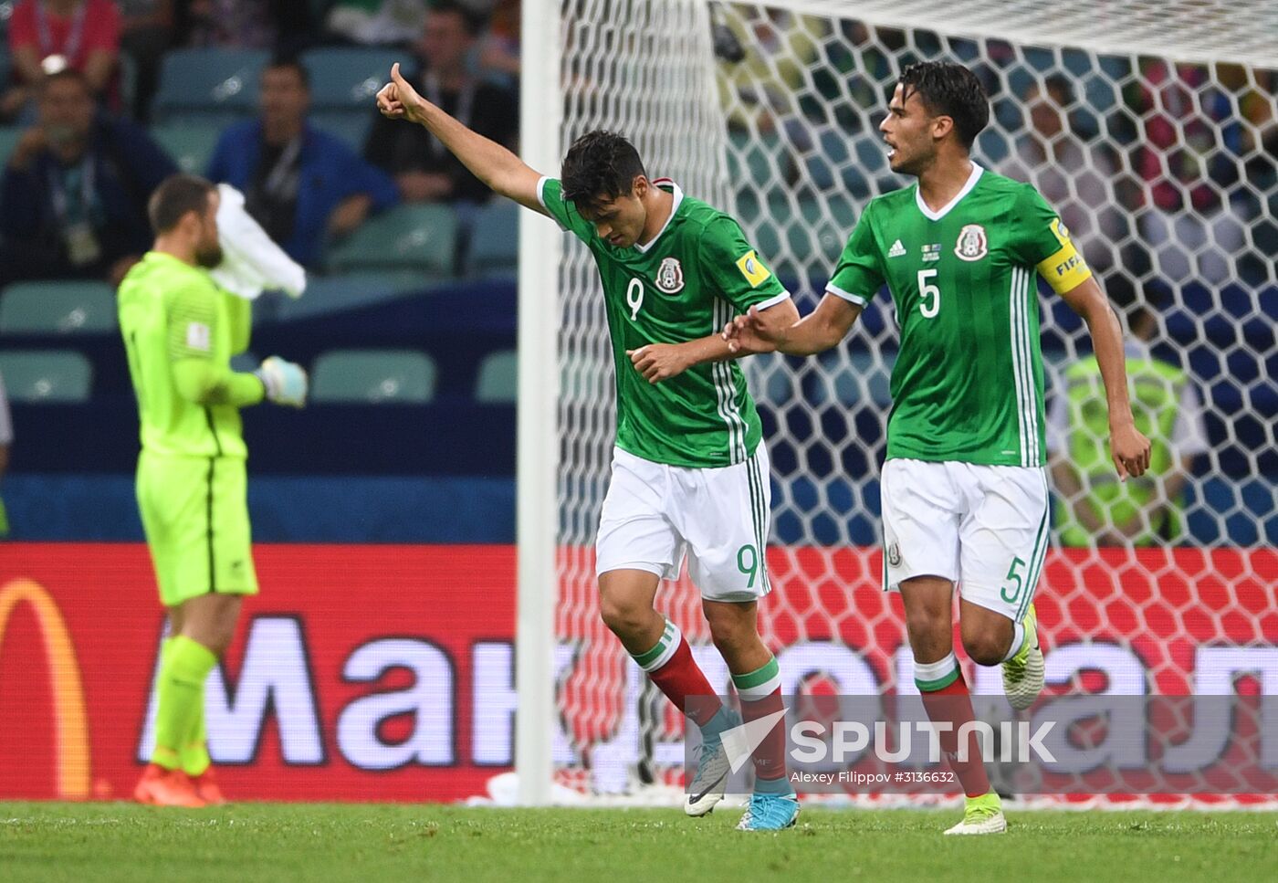 Football. 2017 FIFA Confederations Cup. Mexico vs. New Zealand