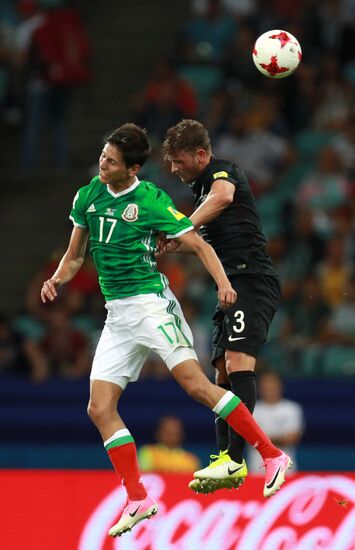 Football. 2017 FIFA Confederations Cup. Mexico vs. New Zealand