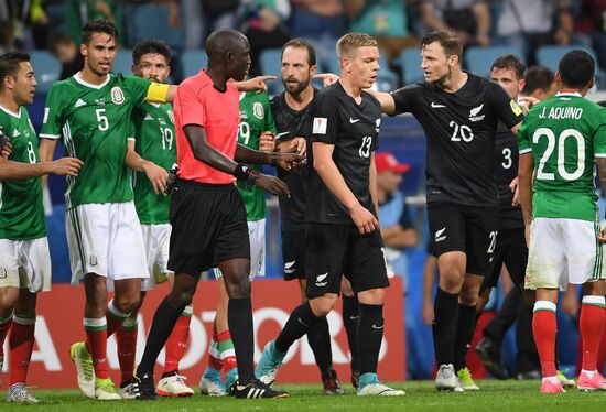 Football. 2017 FIFA Confederations Cup. Mexico vs. New Zealand