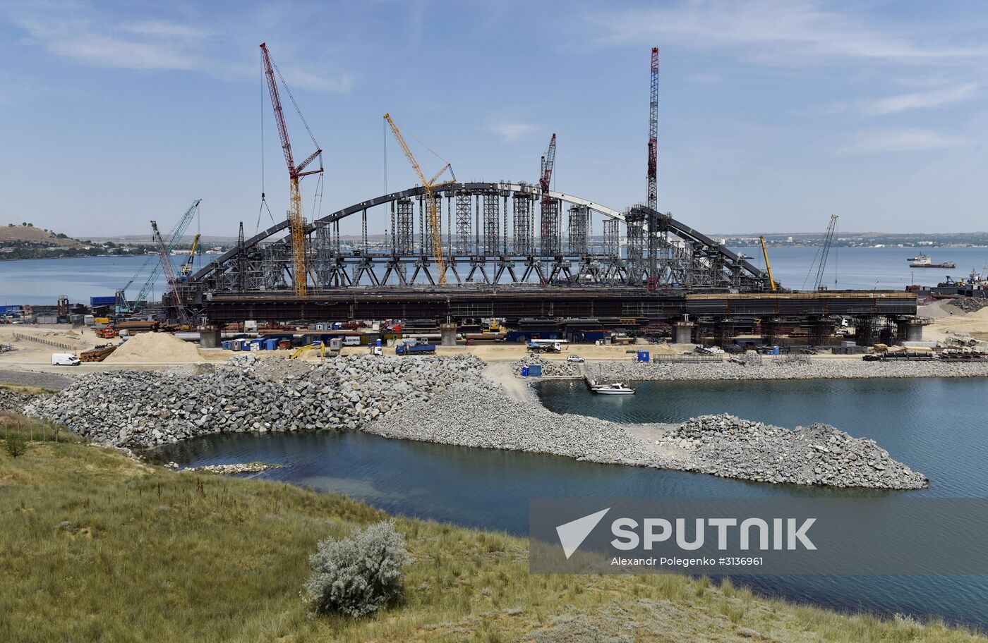 Railway part of the Kerch Strait Bridge assembled