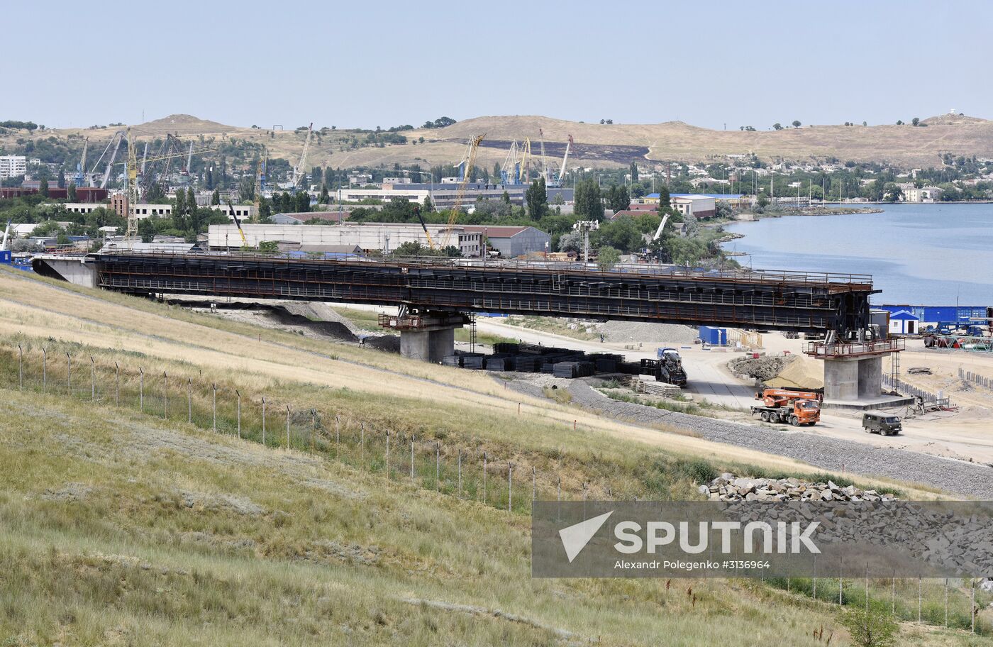 Railway arch of Kerch Strait Bridge assembled
