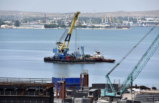 Railway part of the Kerch Strait Bridge assembled